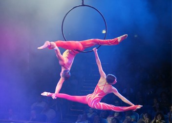 soulduo-acrobatic-show